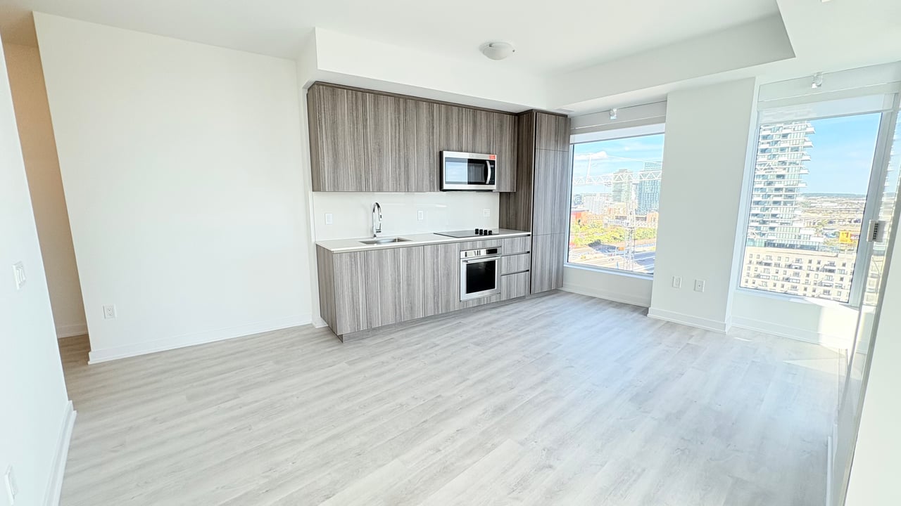 15 Richardson Street Unit: 1906