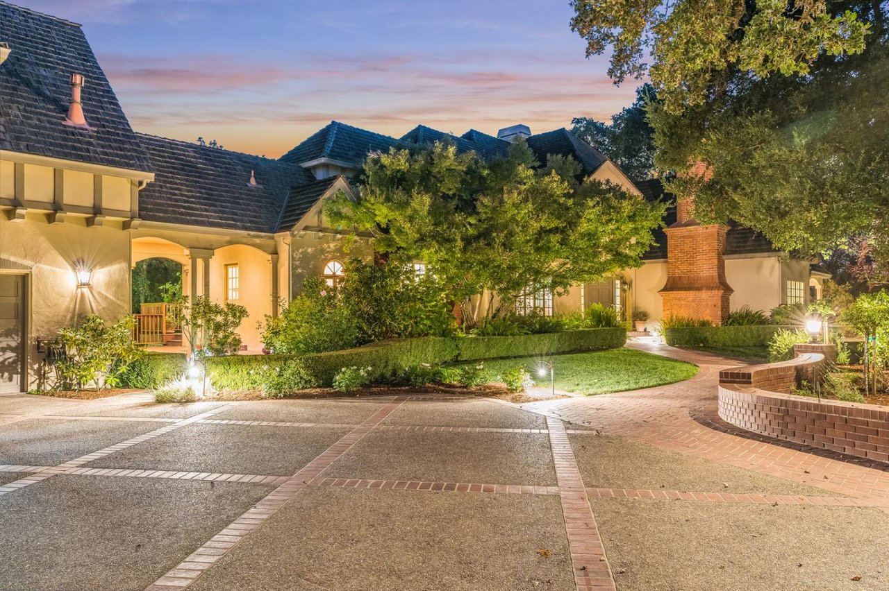6 Knoll Vista