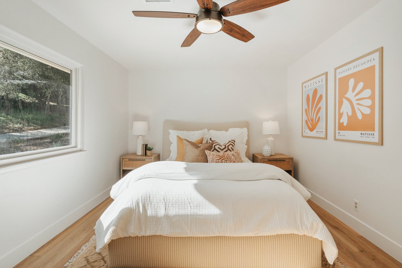 7817 E. Sandberg Lane