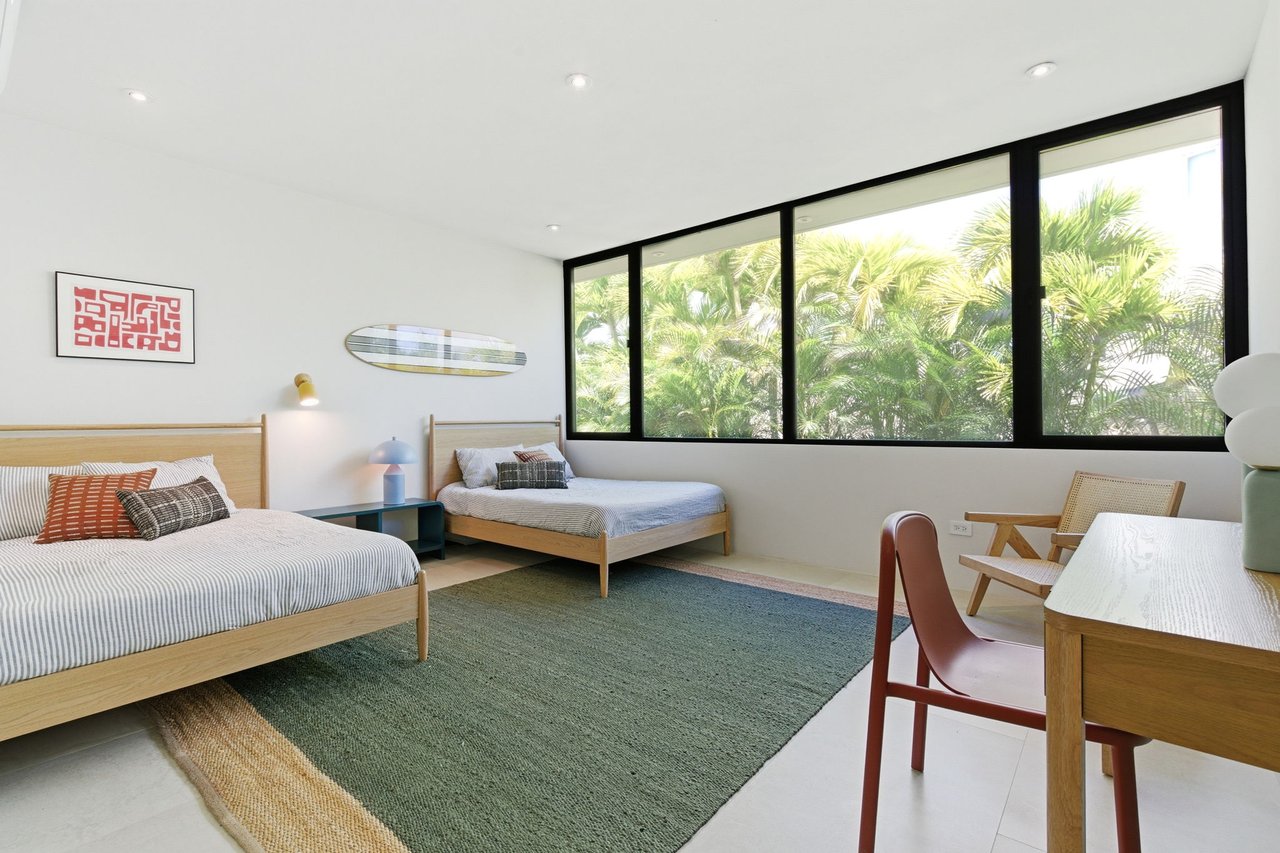 11 GOLF VIEW DRIVE #11