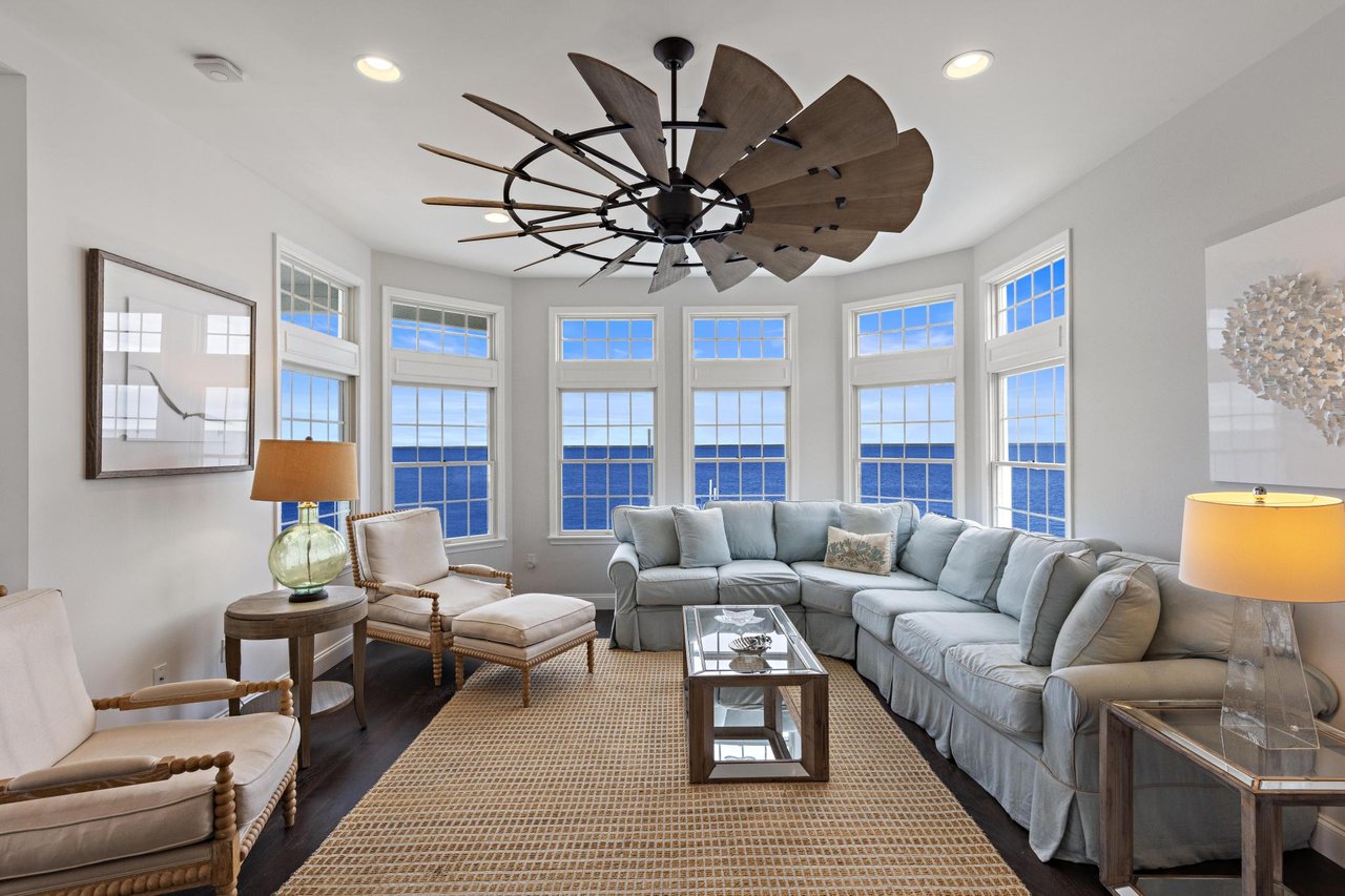 83 W California Avenue, Brant Beach