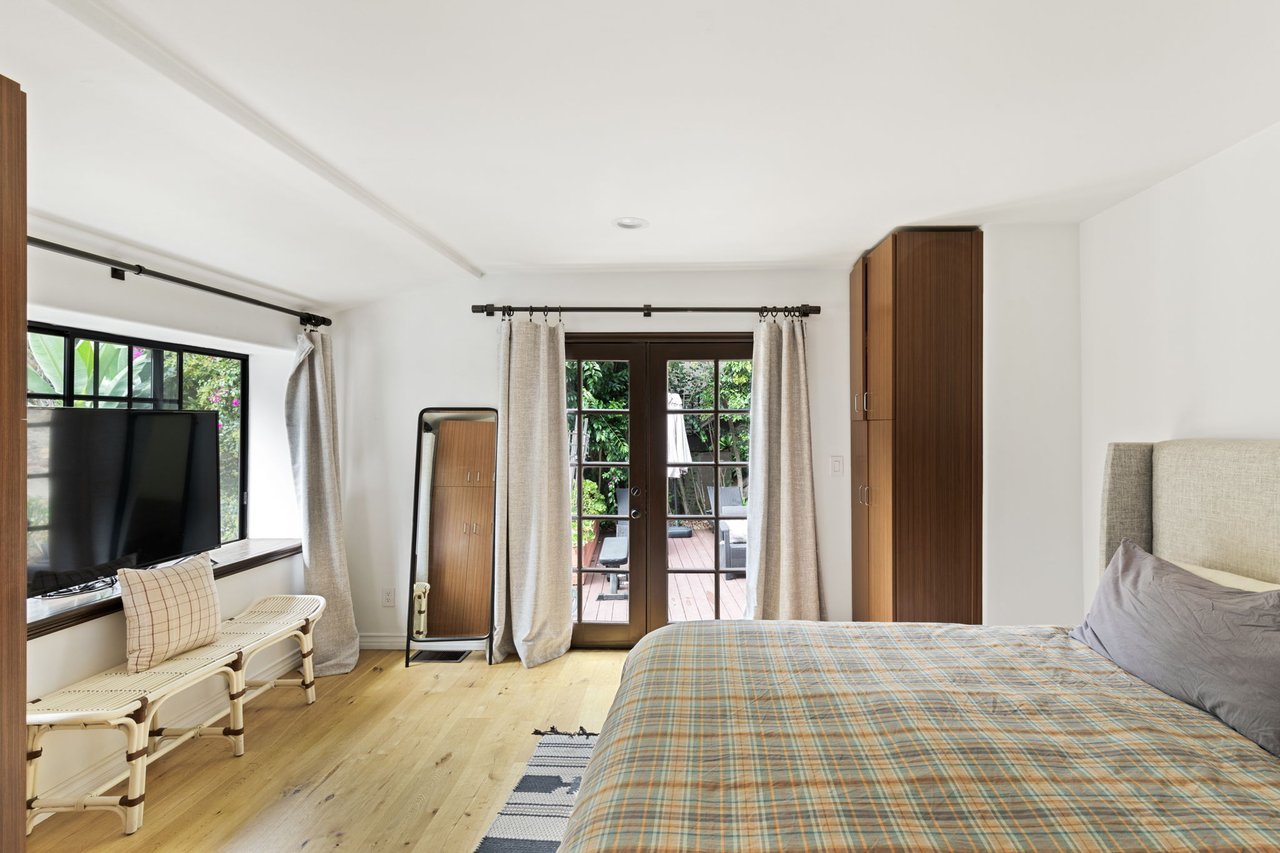 1508 N Beverly Glen Blvd, Bel Air