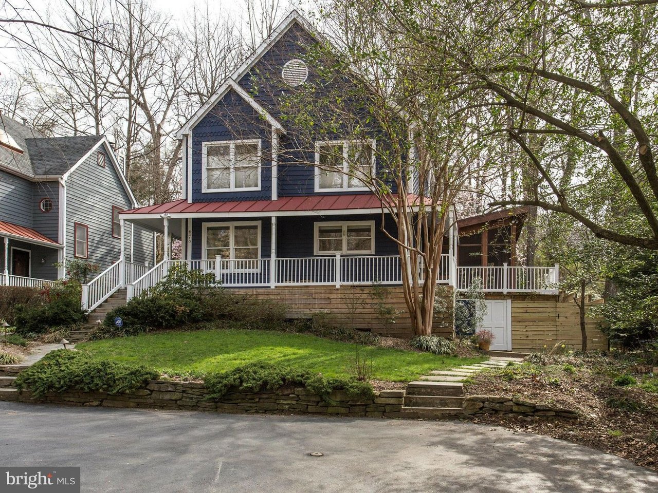 6310 Walhonding Rd, Bethesda, MD 20816