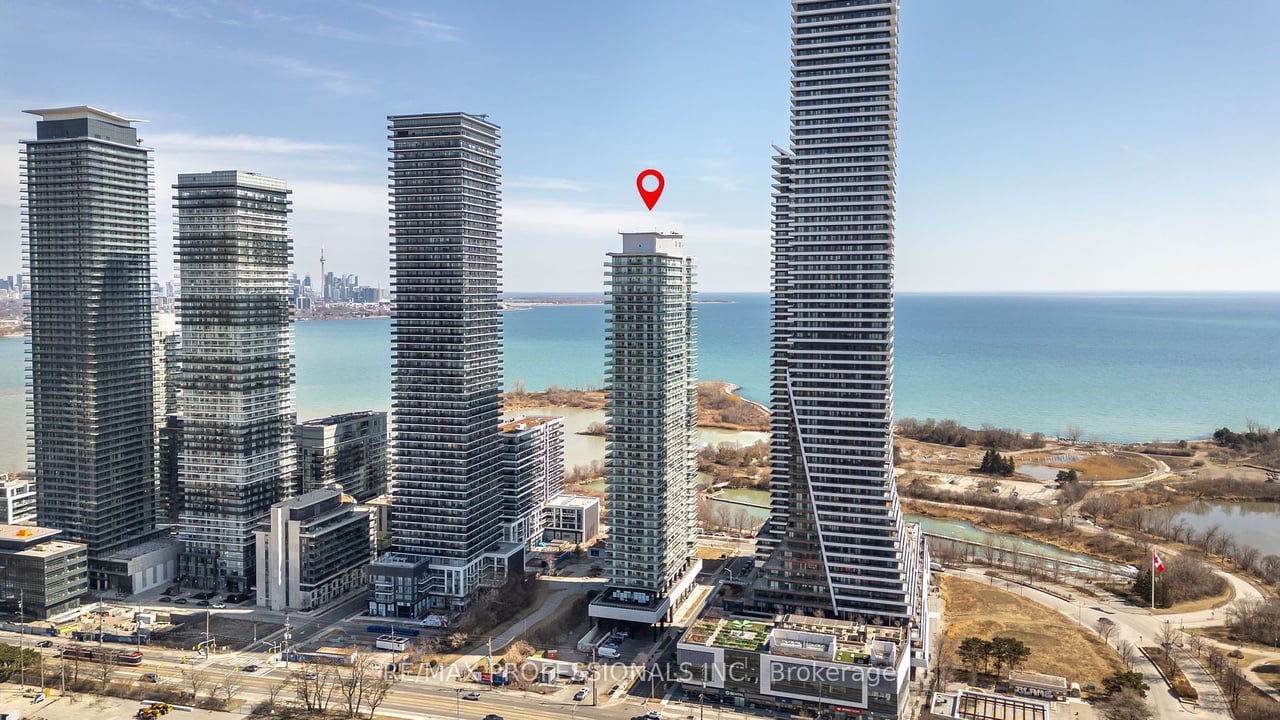 JADE WATERFRONT CONDOS 