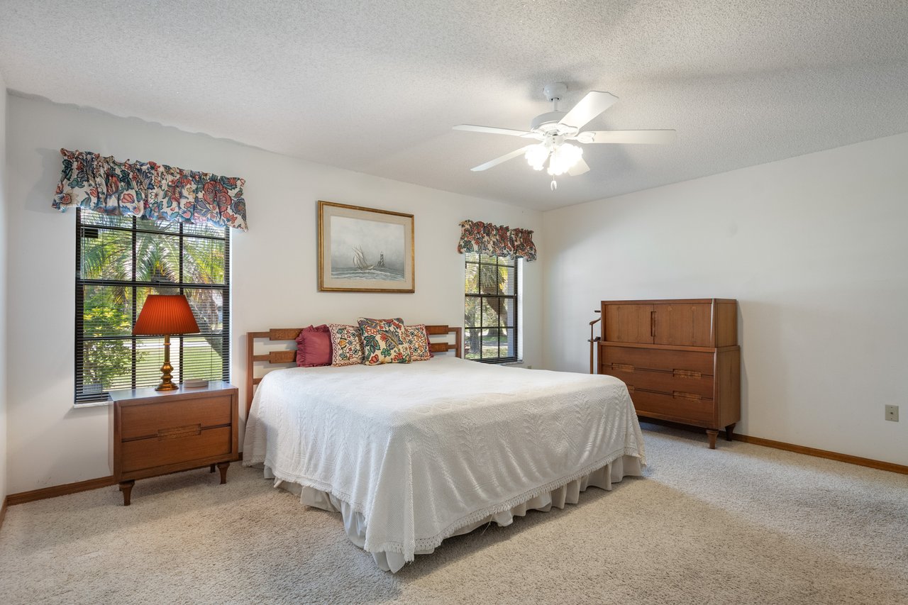 3196 Fairview Drive