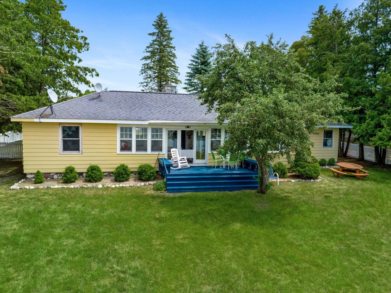 Burt Lake Cottage