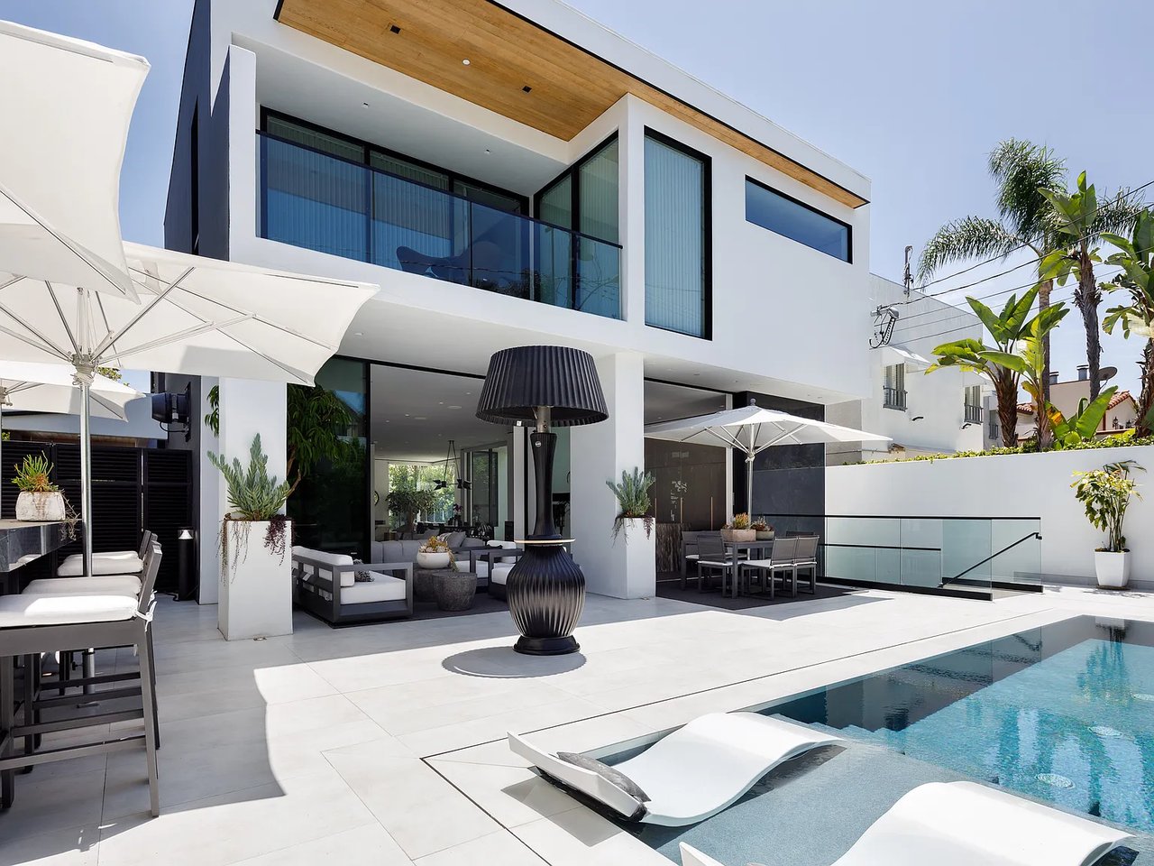 Beverly Hills S. Wilshire $44,000/Mo