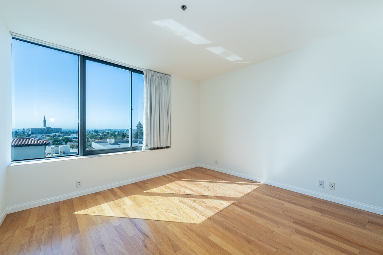 10724 Wilshire Blvd #513