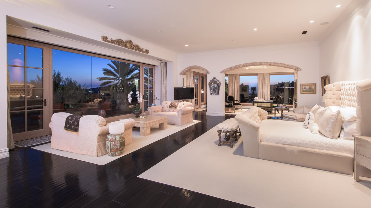 Off Market in Beverly Hills