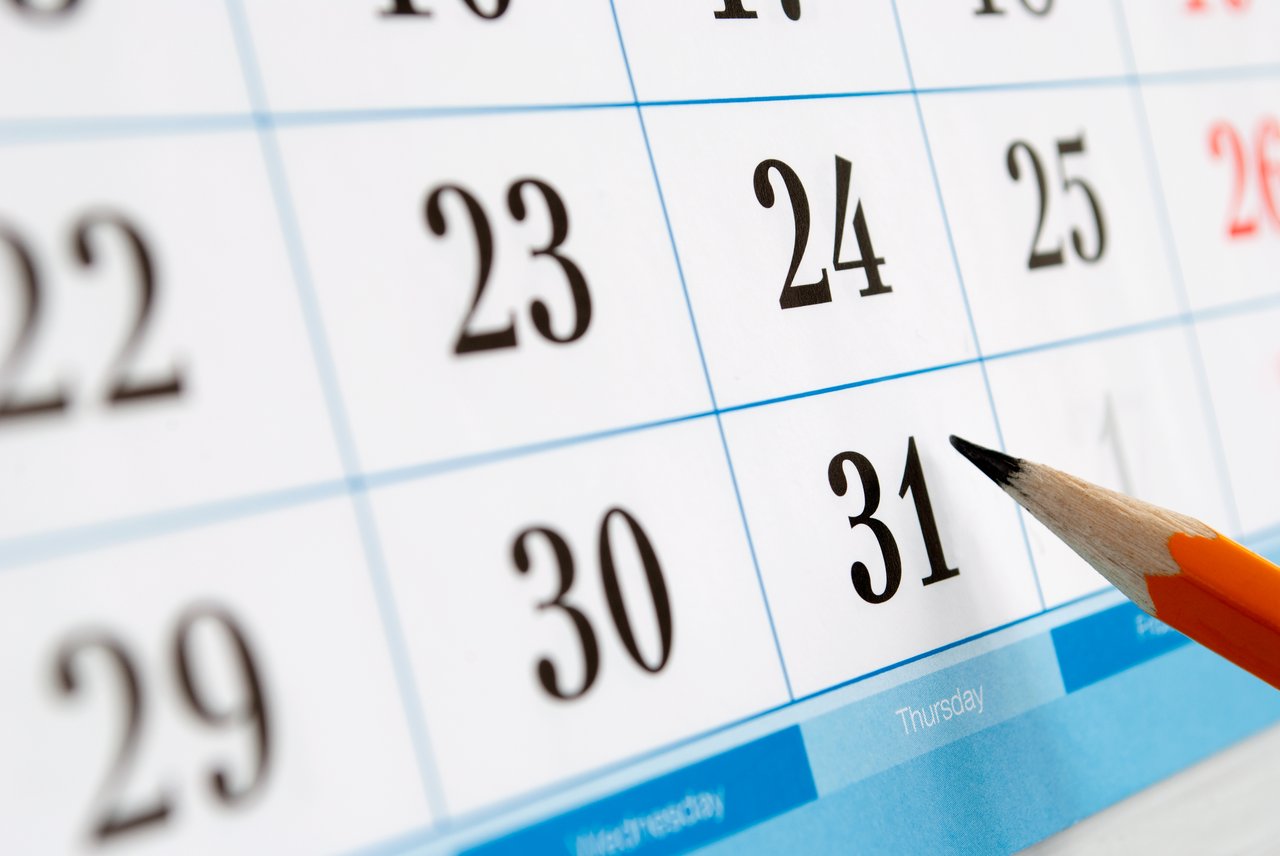 Timing & Seasonality — When Is the “Sweet Spot” to List in Silicon Valley? cover