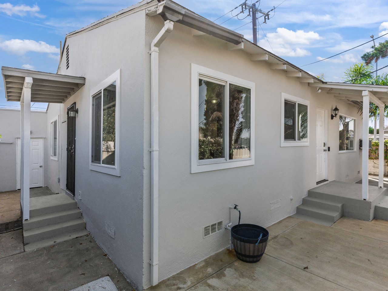 4878 W El Segundo Blvd