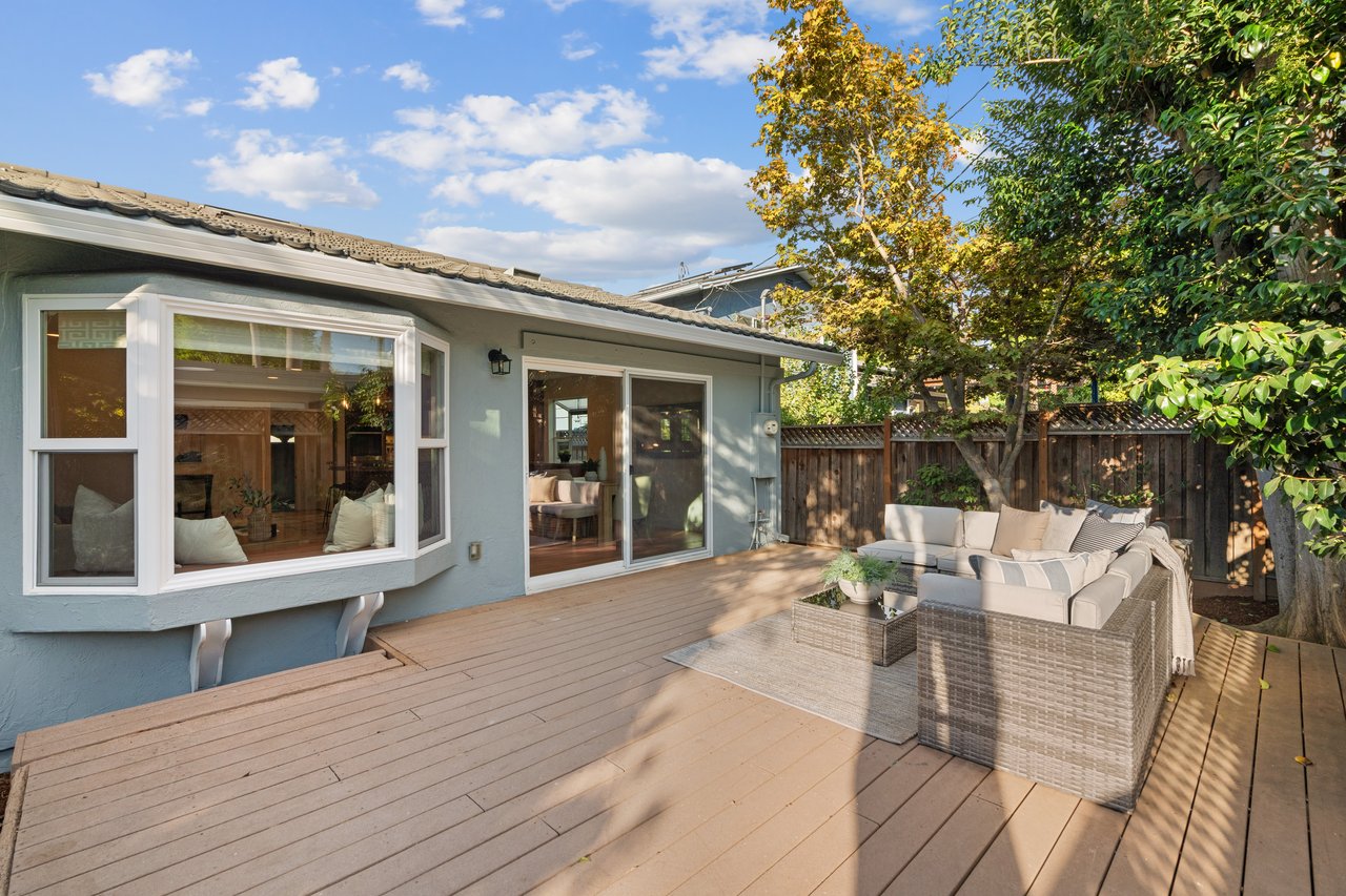 1106 Viscaino Avenue