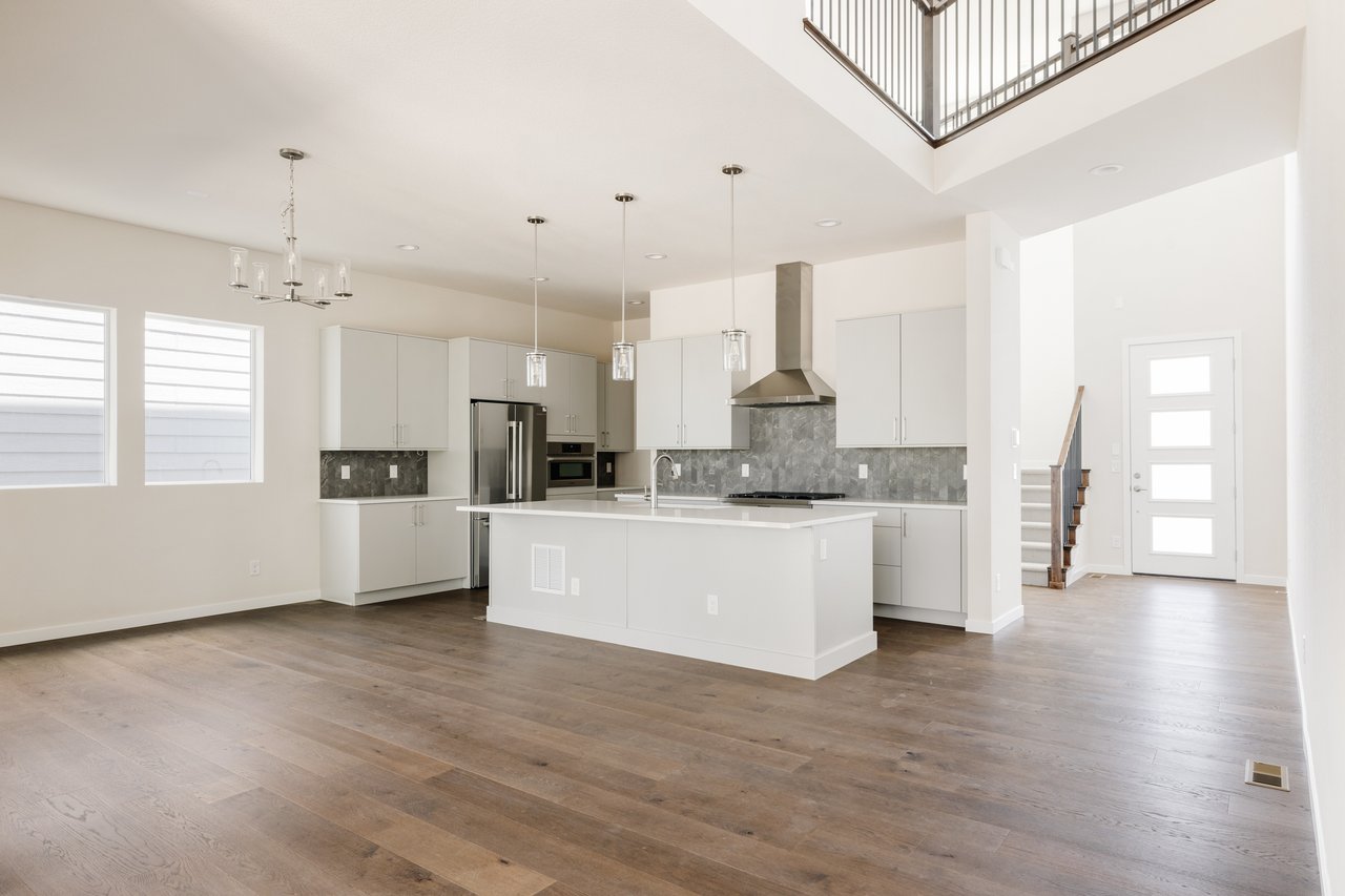 Fusion 1C - Finished Basement & 2-1 Buydown Included