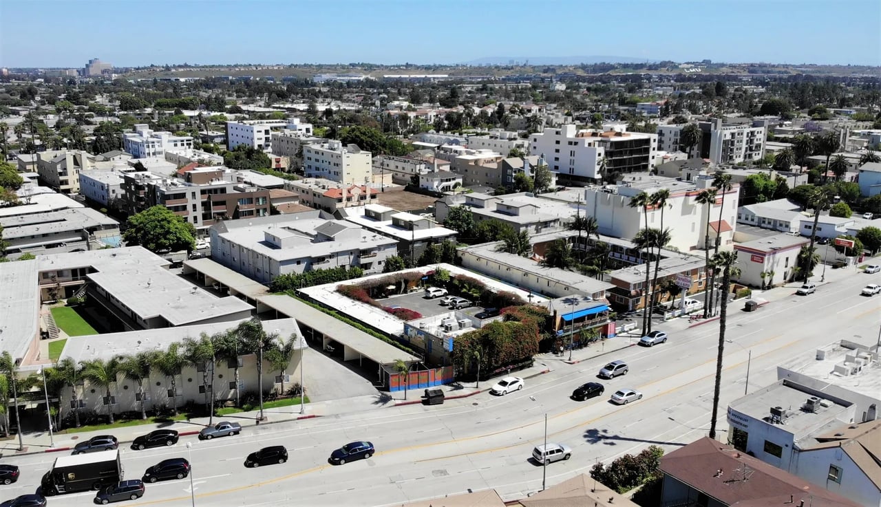 11736 & 11740 W Washington Blvd