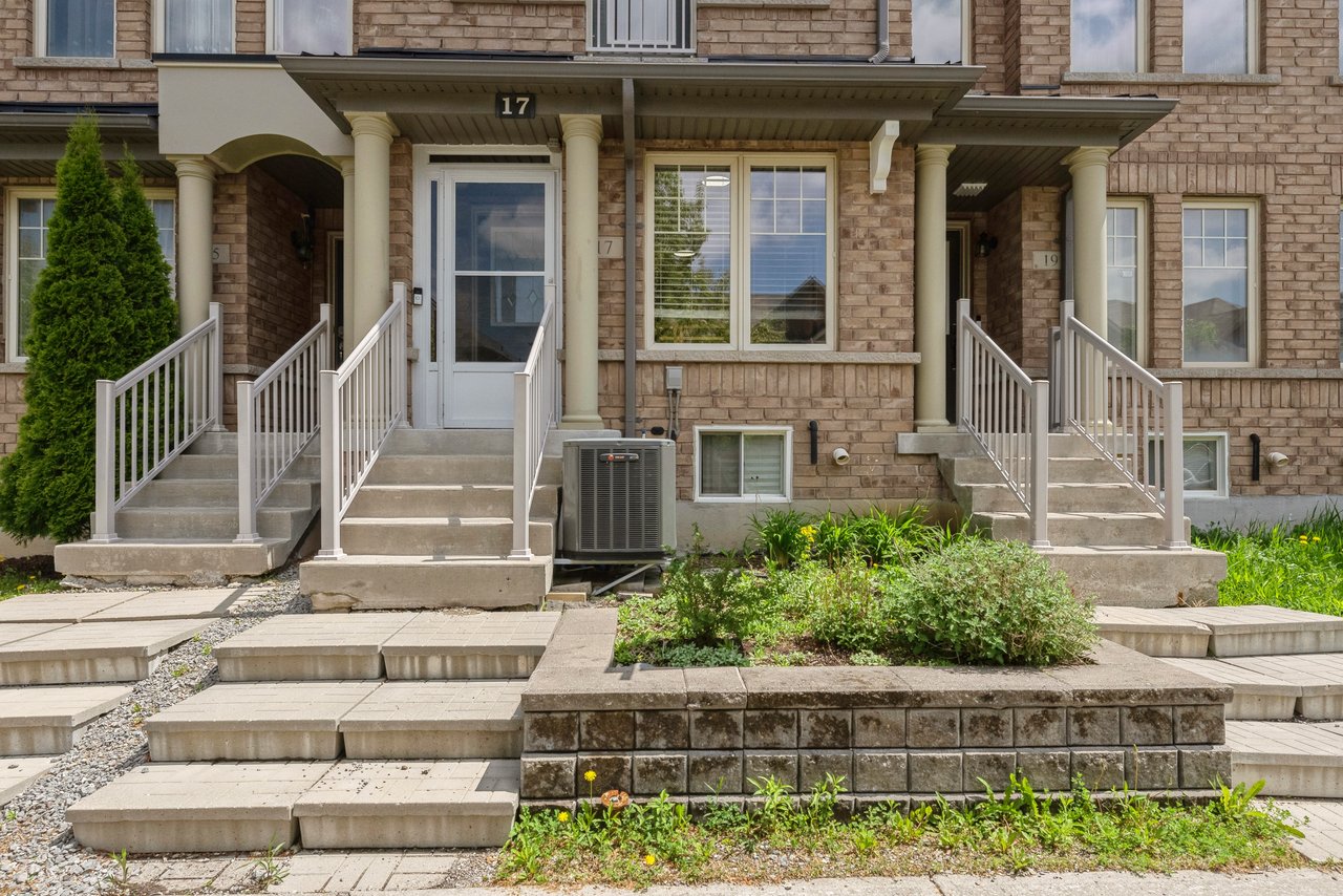 17 Valliere Drive