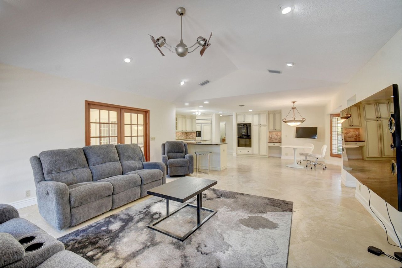 5874 Harrington Way