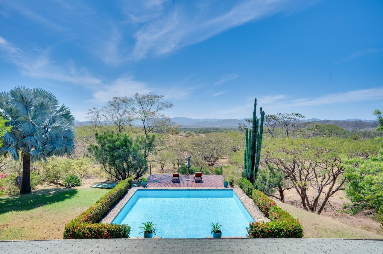 162 Acres Ranch Style Home - Coyolito Guanacaste