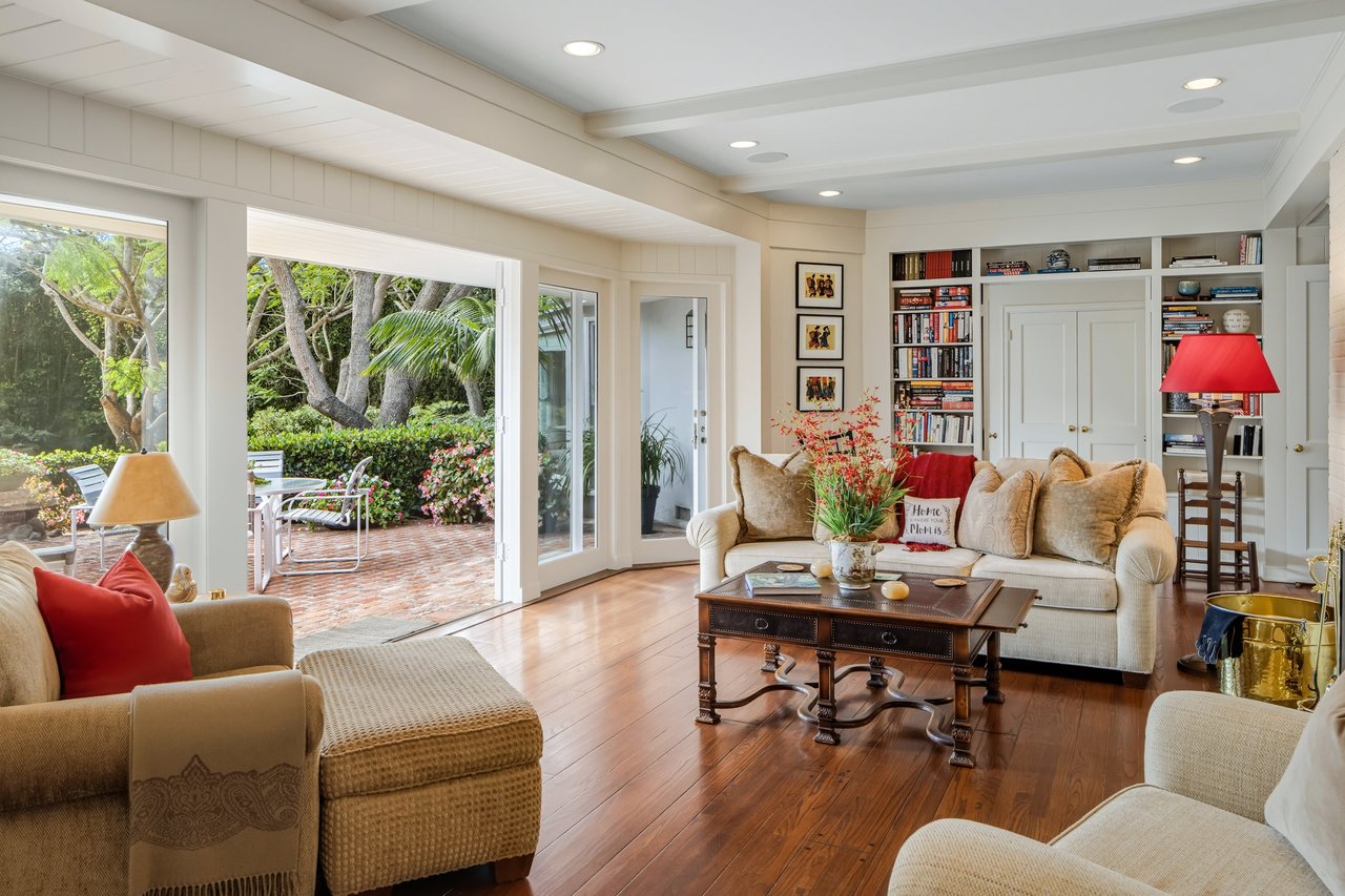1146 Amalfi Drive, Pacific Palisades 