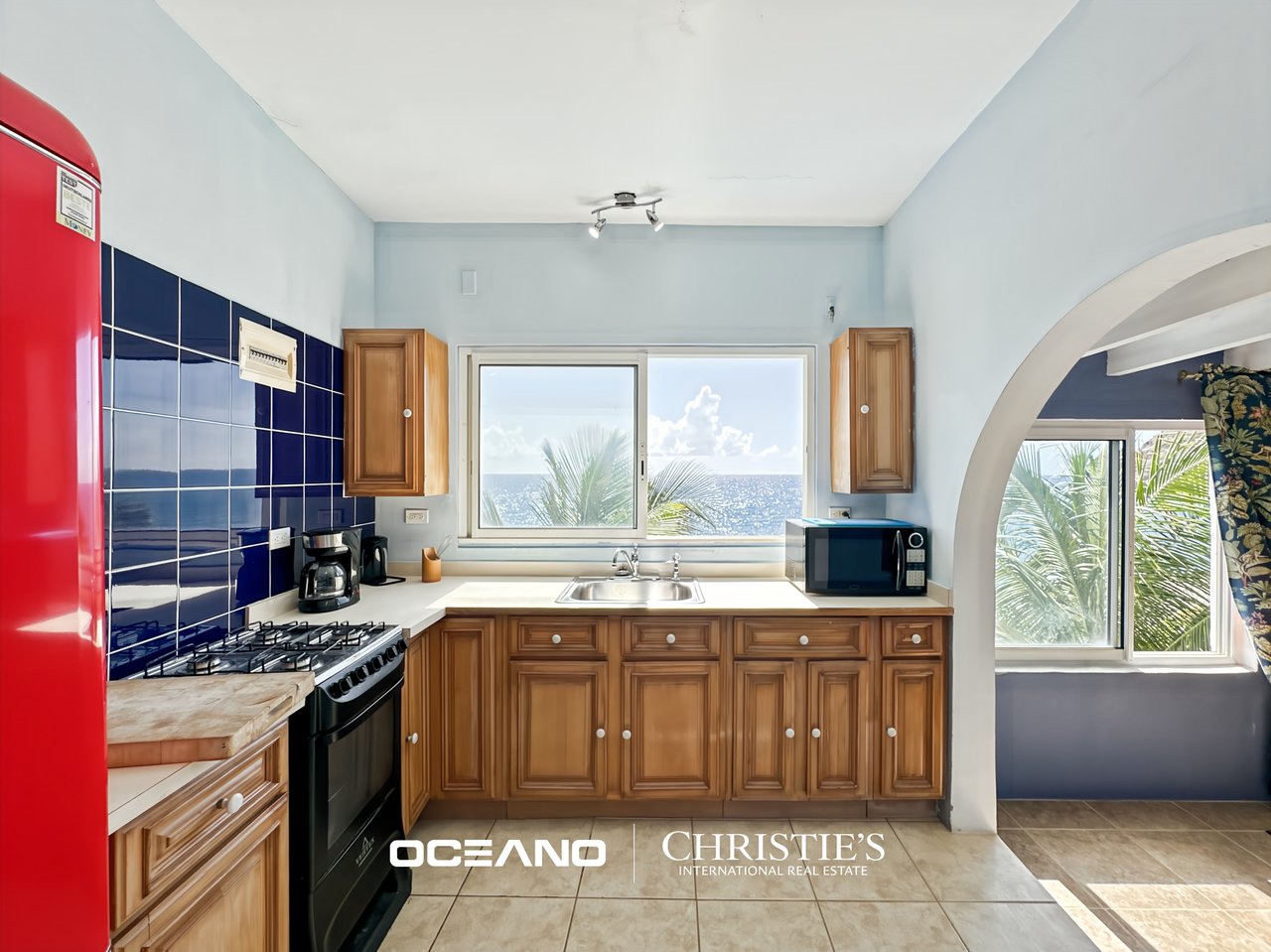 POINT BLANCHE – 5-Bedroom Villa
