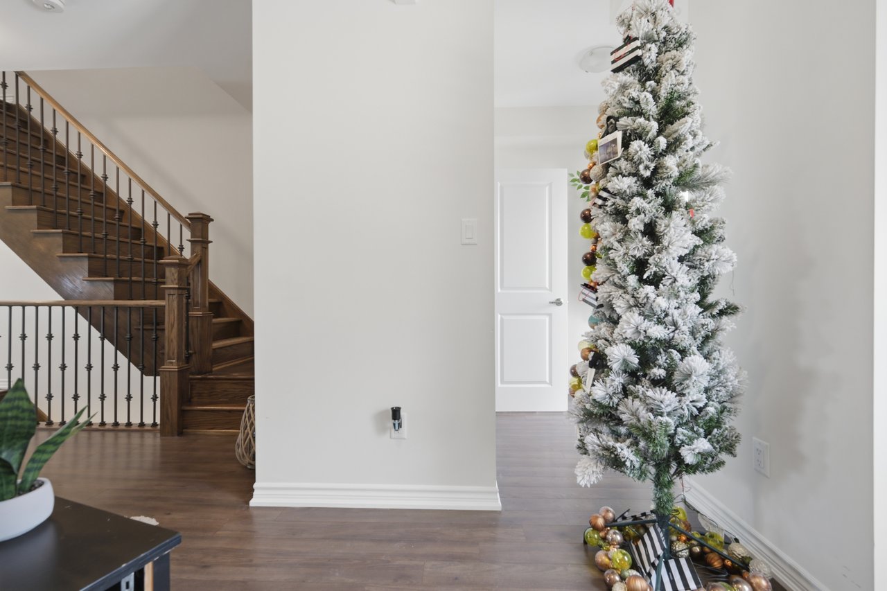 Waterdown Townhome