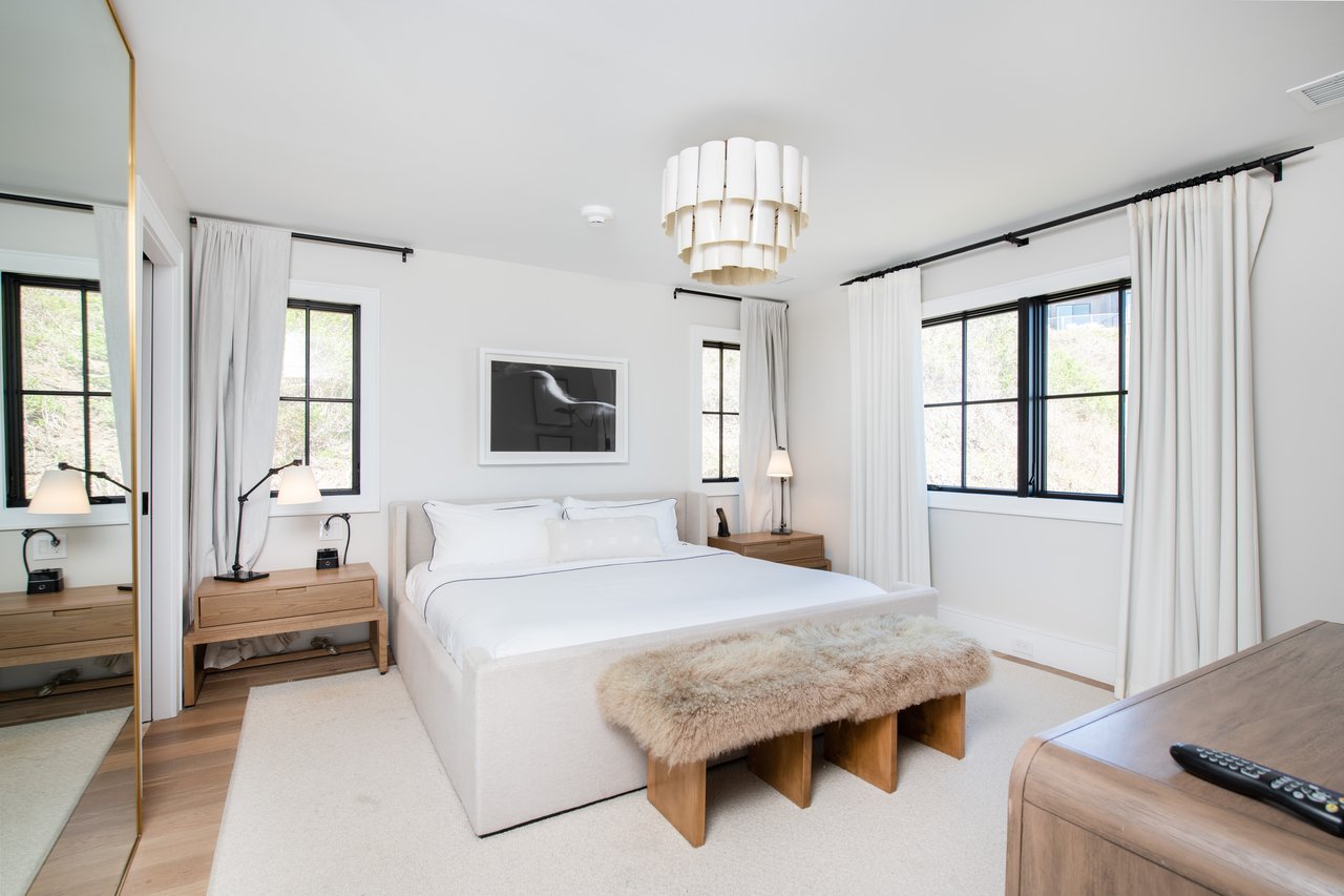 272 Old Montauk Highway, Cottage 2