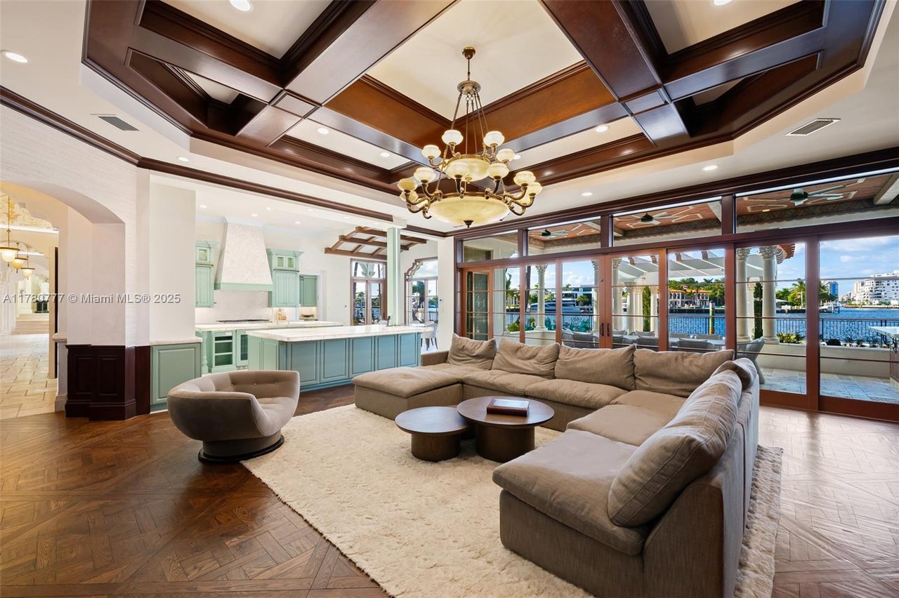 2509 Aqua Vista Blvd