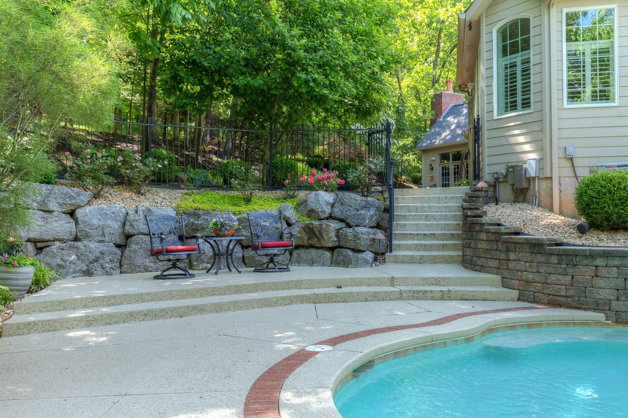 1105 Shepard Oaks Drive