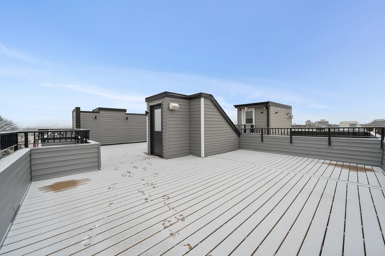 339 Palisade Ave #4