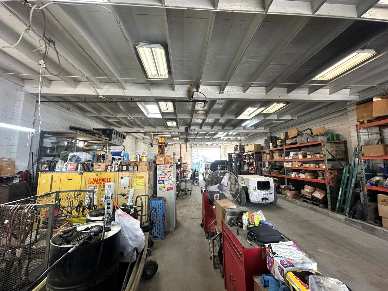 4,000 SF Industrial Owner User Opportunity