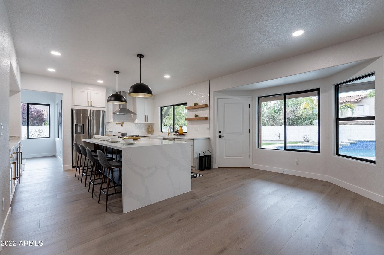 5347 E Michelle Dr
