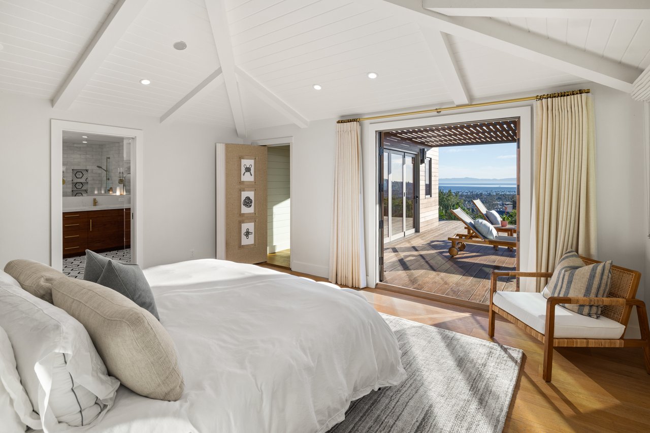 1522 Knoll Circle Drive