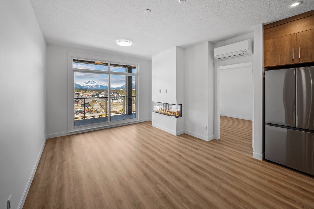 10 Cascade Ridge Unit: 206