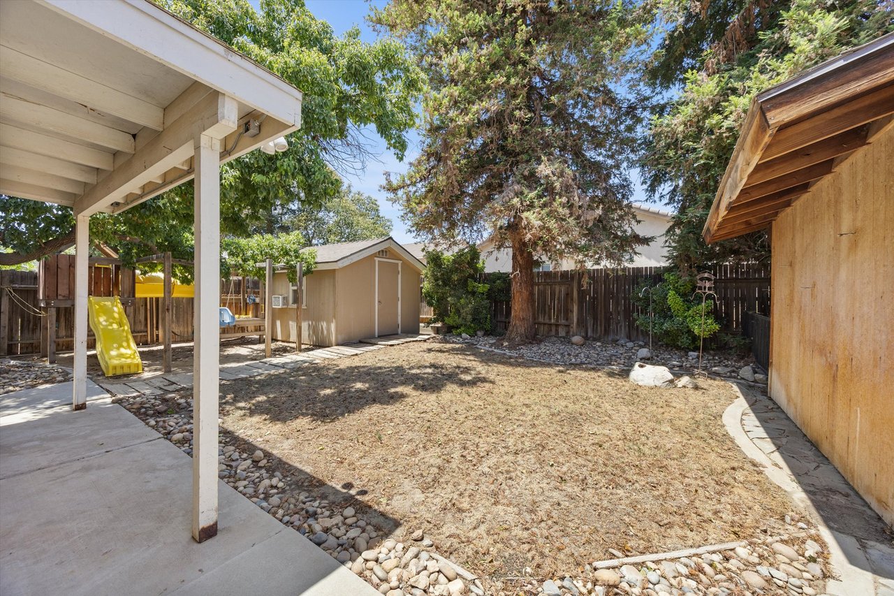 8918 Red River Ct - Bakersfield