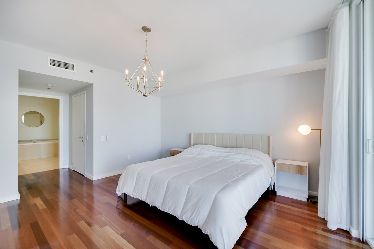 Icon South Beach Unit 906 | South Of Fifth