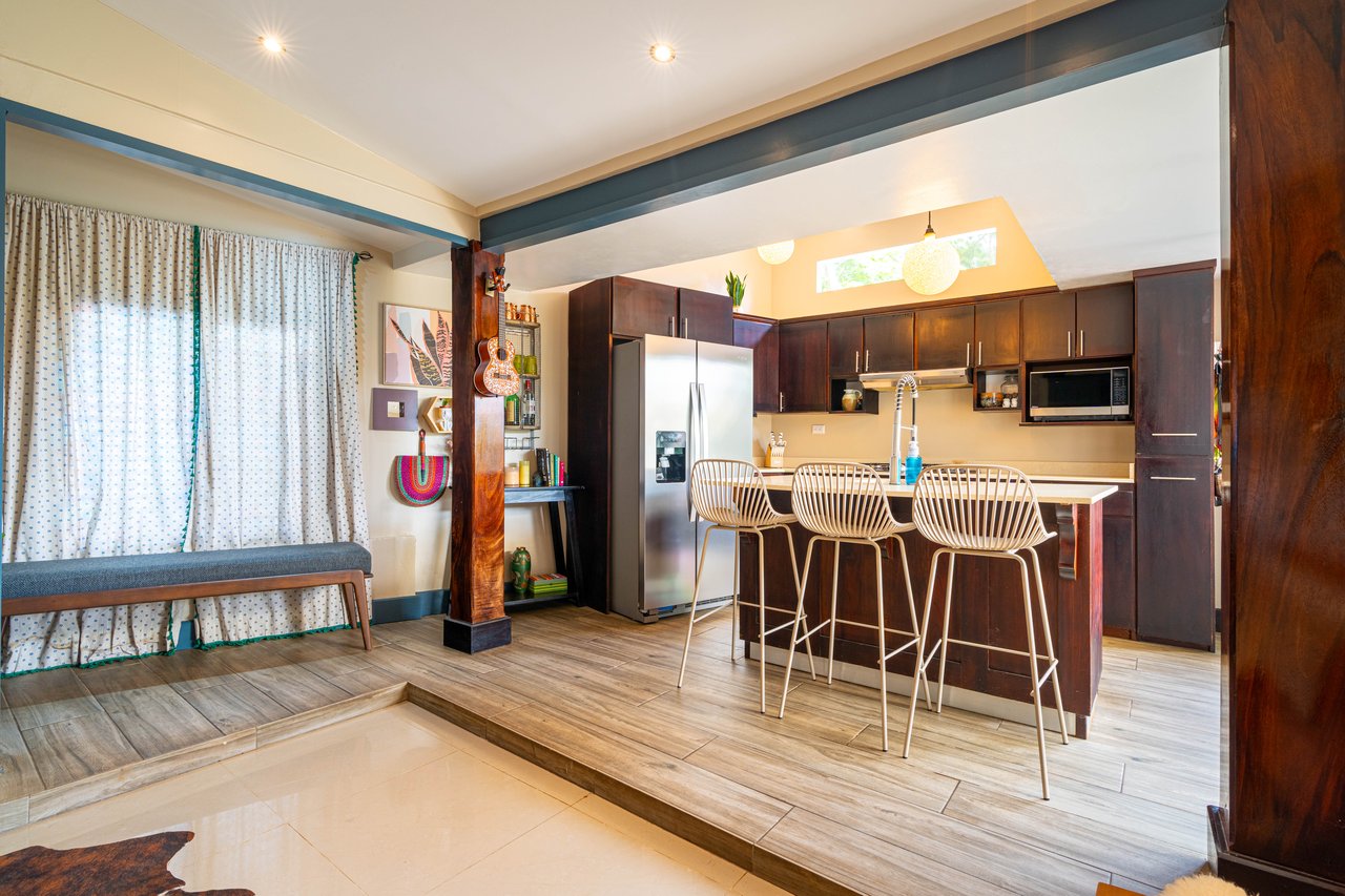 3 Bed Main Home with Two Rental Villas, Walk to Beach in Uvita! Fantastic Location!