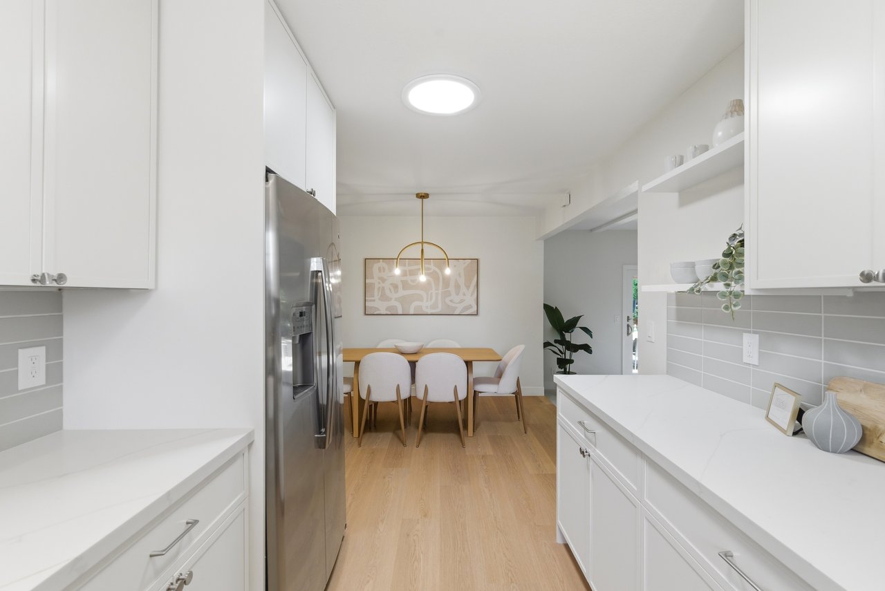 831 Mangrove Avenue