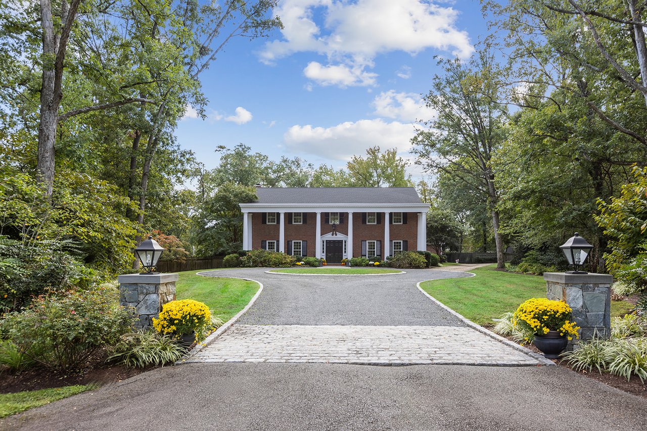 1306 Bishop Lane