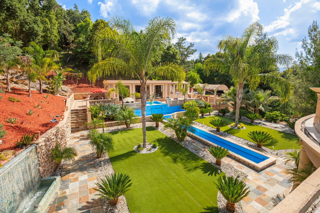 16840 Cypress Way