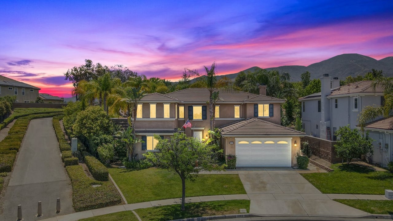 1062 Mccall Dr, Corona, CA 92881