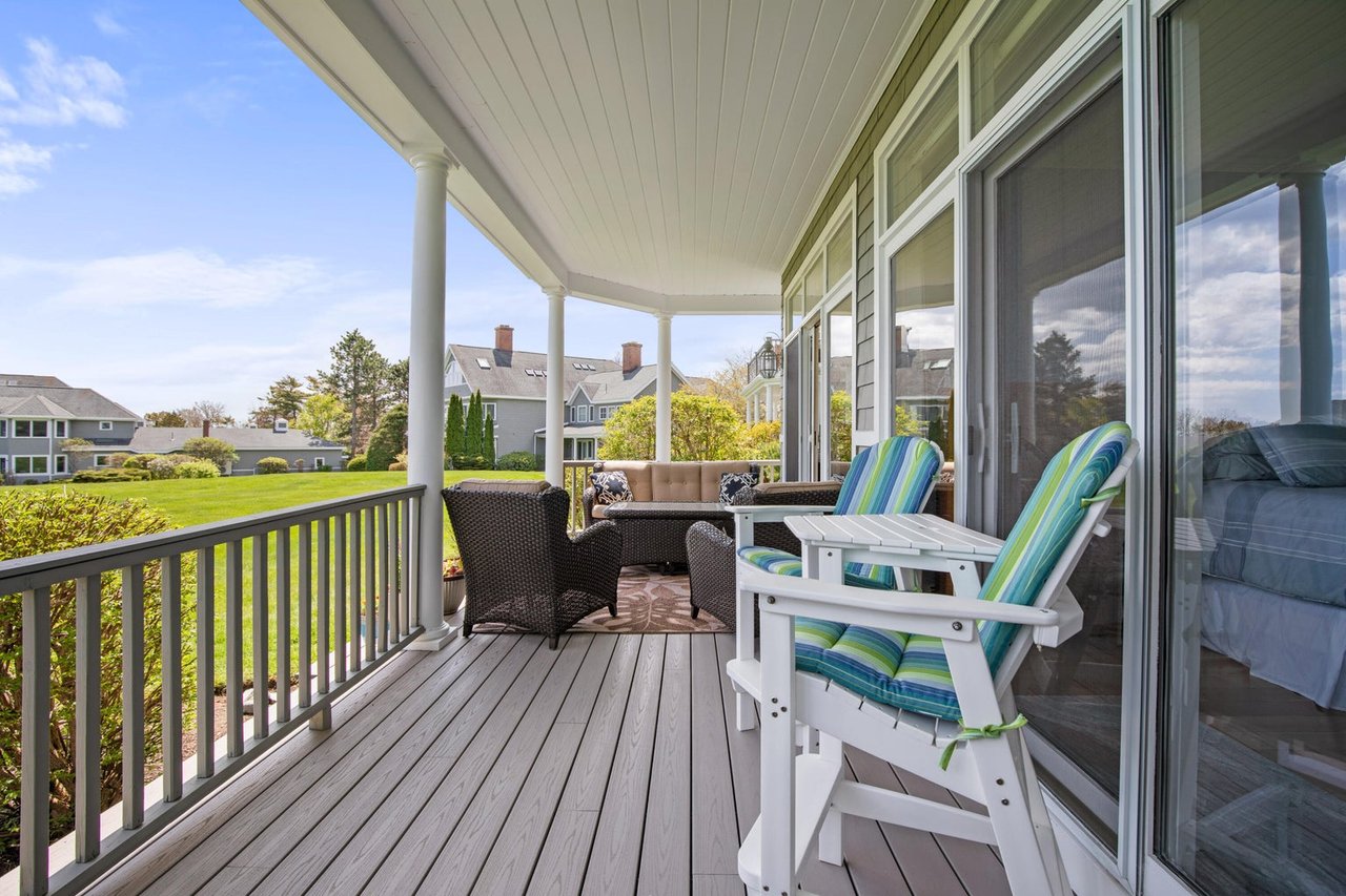 17 Atlantic Drive, Unit #: 17B