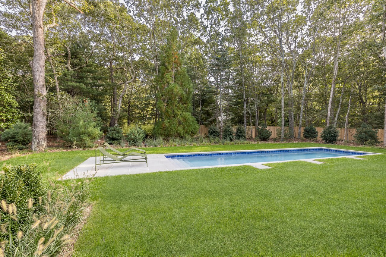 21 Saddle Lane, East Hampton
