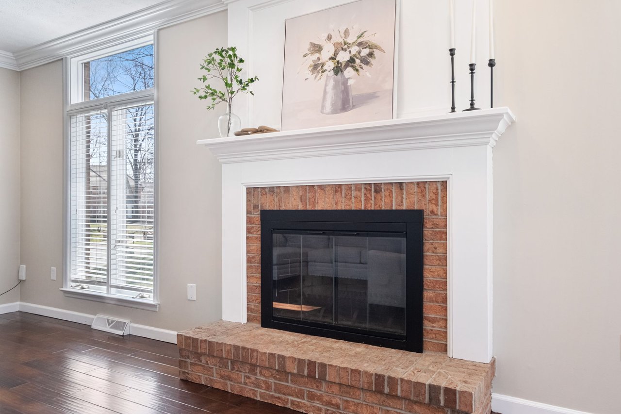 913 Highlander Circle