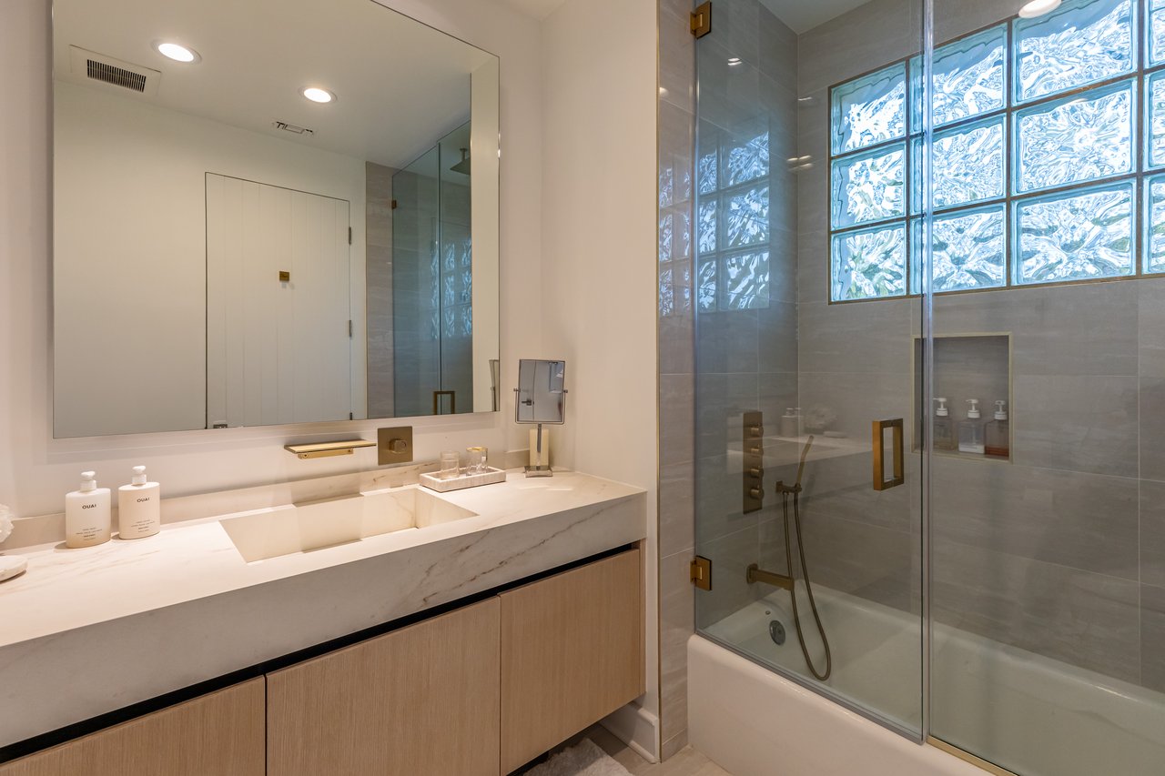 12000 Crest Ct, Beverly Hills