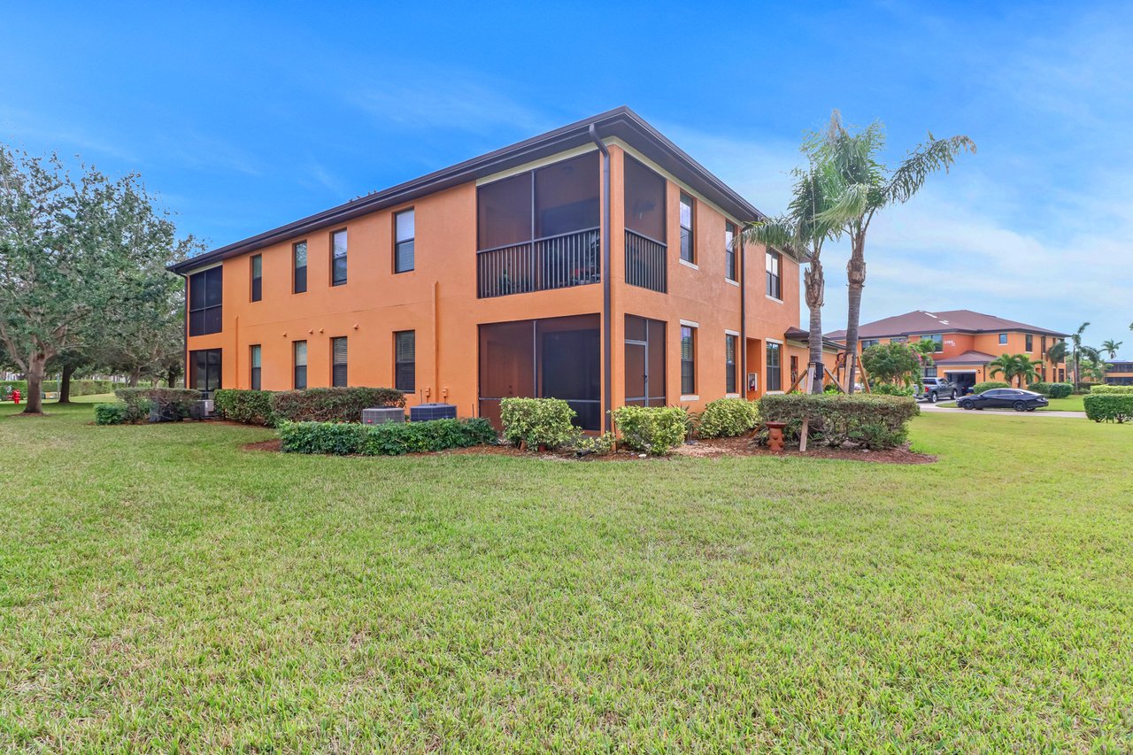 3788 Pino Vista Way #1
