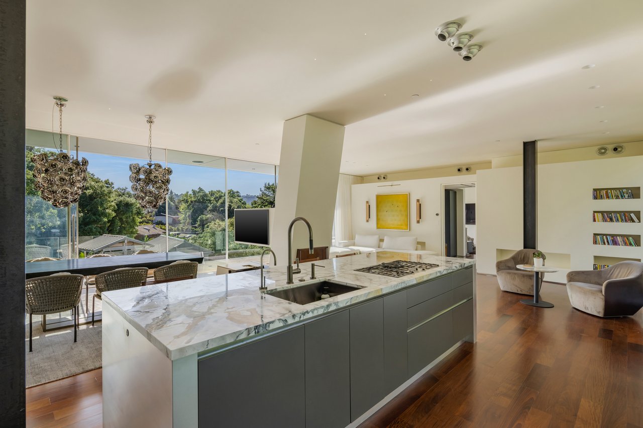 9727 Oak Pass Rd, beverly hills