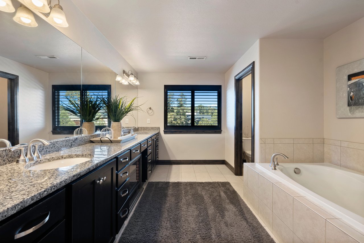 17576 Cabin Hill Lane