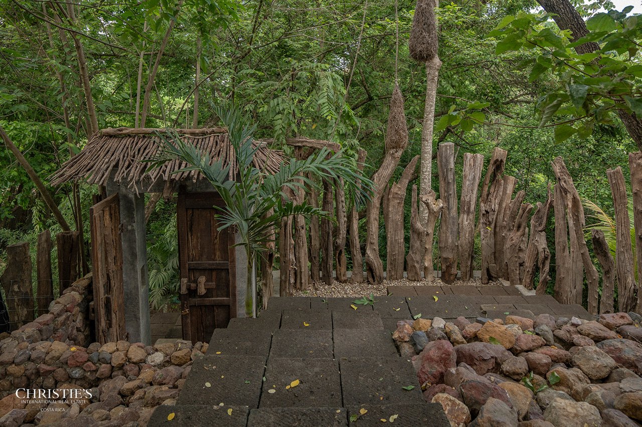 Villa Animales – Luxury Jungle Sanctuary