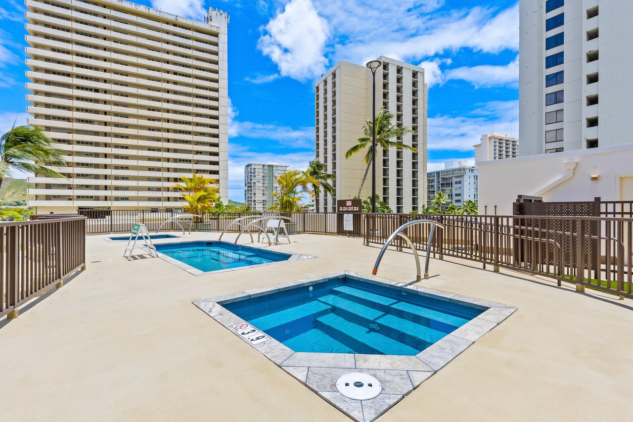 201 Ohua Ave #MAUKA1705
