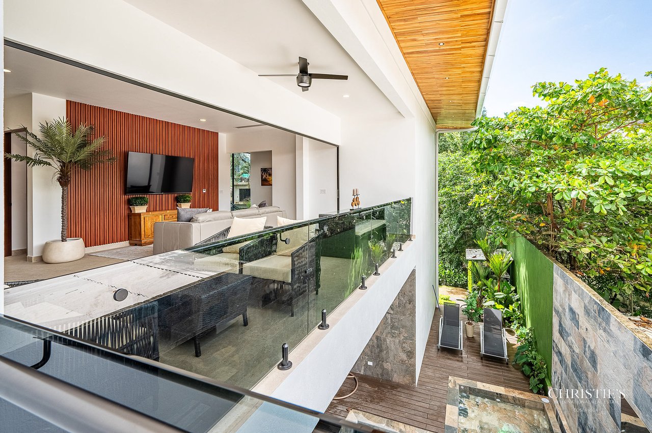 A Private Collection of Five Luxury Beachfront Villas - Rio Mar