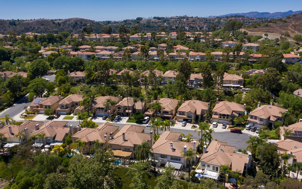 Orchard Hills